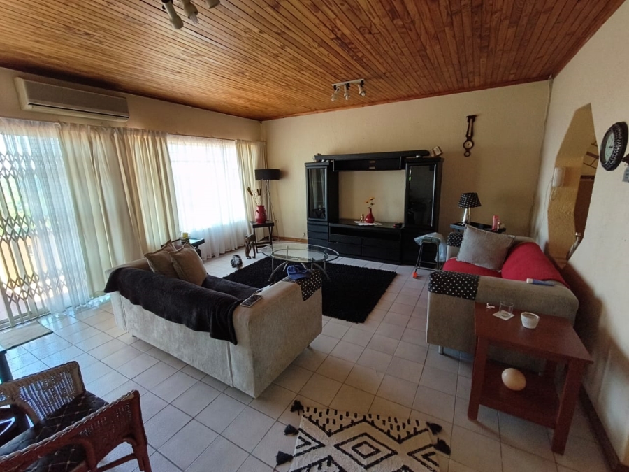 5 Bedroom Property for Sale in Cashan North West